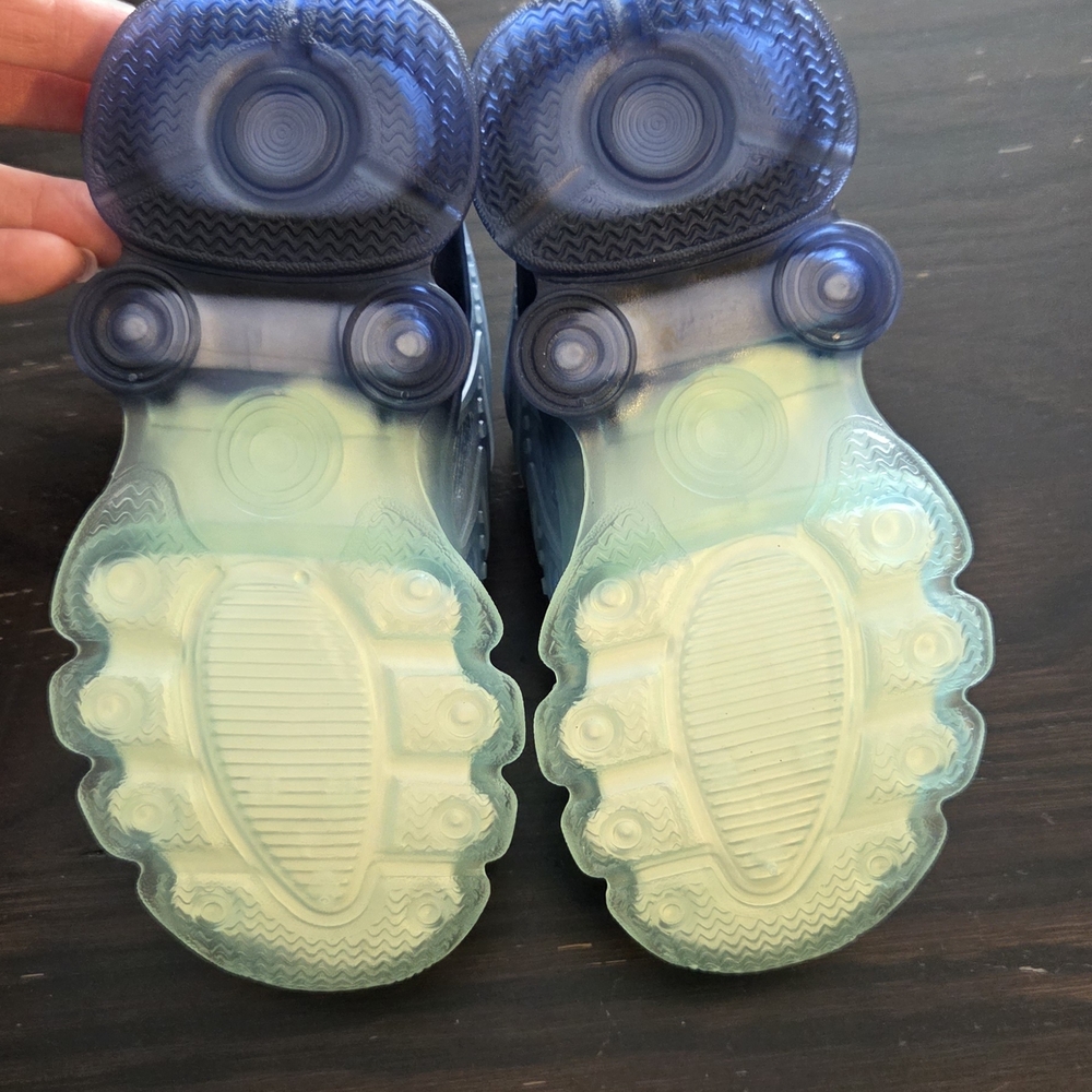 Kids Blue Athletic Sneakers - Picture 2 of 6